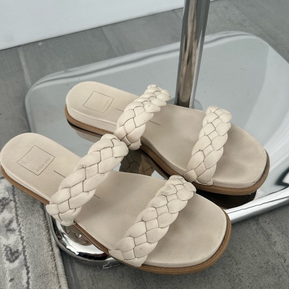 Dolce Vita ~ Braided Slides / Sandals - Picture 3 of 6